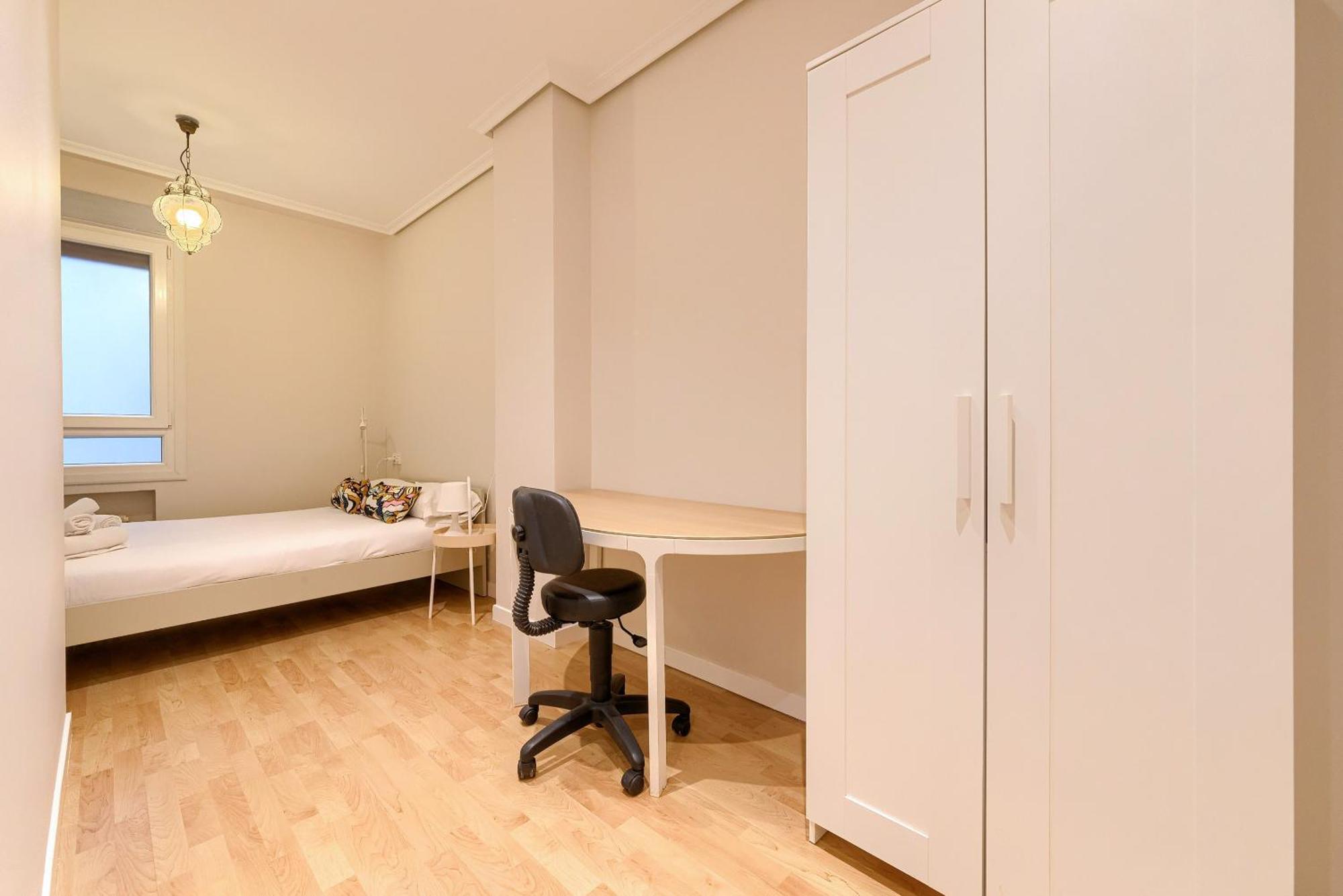Euskalduna, Vivienda Turistica Moderna Y Renovado Bilbao Zewnętrze zdjęcie